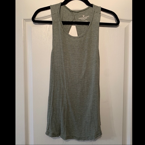 American Eagle Outfitters Tops - American Eagle tank with keyhole back